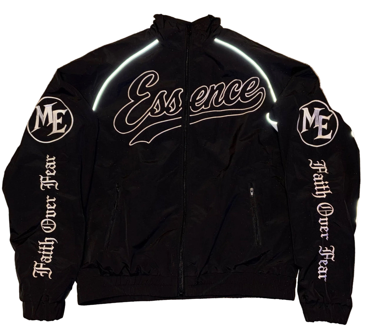 ESSENCE Nylon Embroidered Set