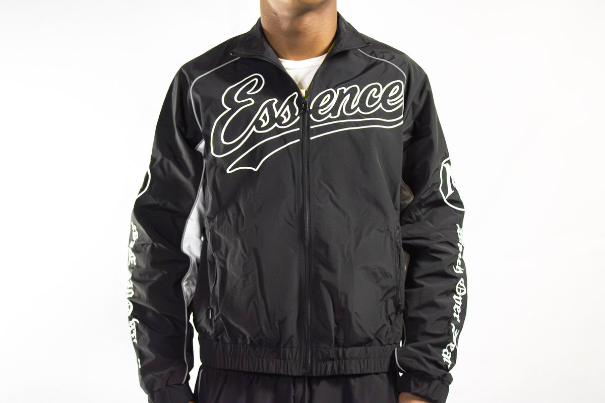ESSENCE Nylon Embroidered Set